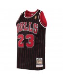 Michael Jordan Chicago Bulls Mitchell & Ness 1996 Hardwood Classics Authentic Jersey - Black