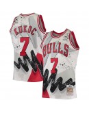 Toni Kukoc Chicago Bulls Mitchell & Ness Hardwood Classics 1995/96 Hyper Hoops Swingman Jersey - White