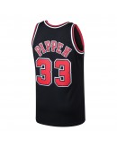 Scottie Pippen Chicago Bulls Mitchell & Ness 1997-98 Hardwood Classics Swingman Jersey - Black