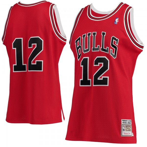 Michael Jordan Chicago Bulls Mitchell & Ness Hardwood Classics #12 Authentic Jersey - Red