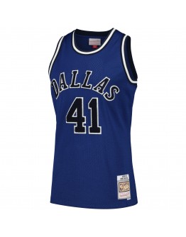 Dirk Nowitzki Dallas Mavericks Mitchell & Ness Hardwood Classics Off-Court Swingman Jersey - Blue