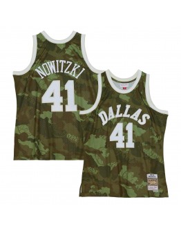 Dirk Nowitzki Dallas Mavericks Mitchell & Ness Hardwood Classics 1998/99 Ghost Green Swingman Jersey - Camo