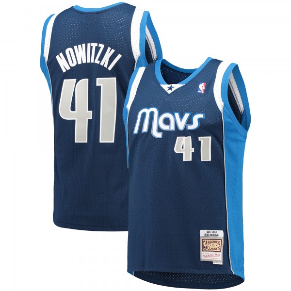 Dirk Nowitzki Dallas Mavericks Mitchell & Ness 2011-12 Hardwood Classics Swingman Jersey - Navy