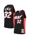 Shaquille O'Neal Miami Heat Mitchell & Ness Hardwood Classics Swingman Jersey - Black