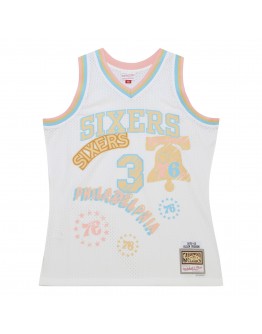 Allen Iverson Philadelphia 76ers Mitchell & Ness 2002/03 Swingman Sidewalk Sketch Jersey - White