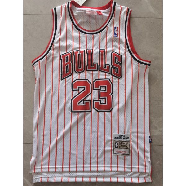 Michael Jordan #23 Chicago Bulls Jersey