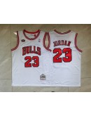 Michael Jordan #23 Chicago Bulls Jersey