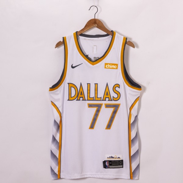 Luka Dončić #77 Dallas Mavericks Jersey