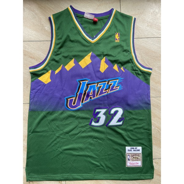 Karl Malone #32  Utah Jazz Jersey